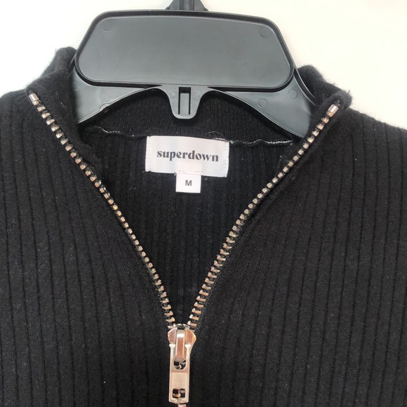 superdown Alivia Ribbed Top - Picture 2 of 4